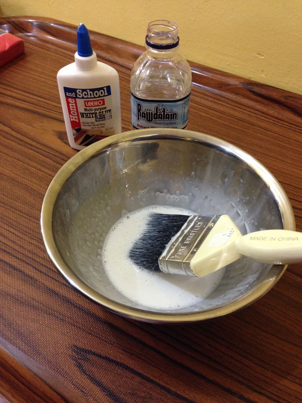 Mix the glue with the water\ud83d\udca6