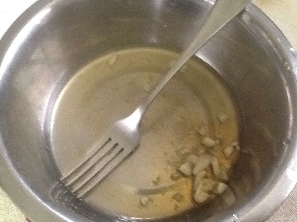 Mix the honey well into other ingredients