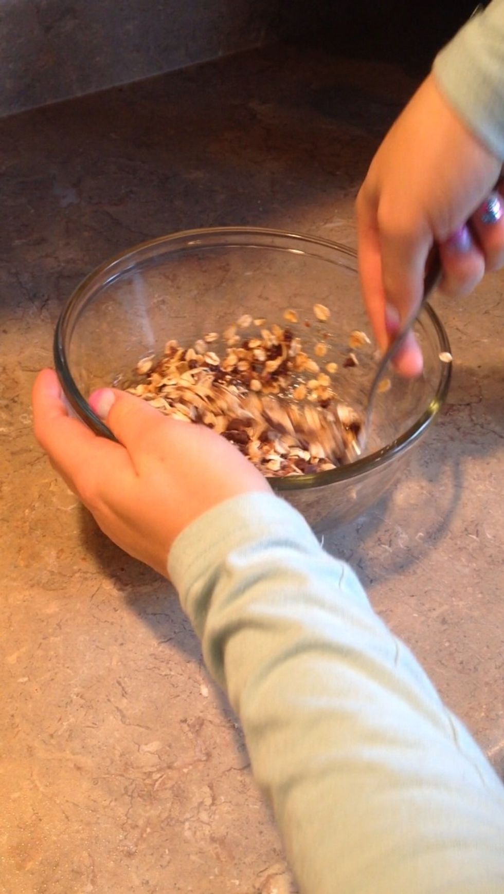Mix the honey with the dry ingredients