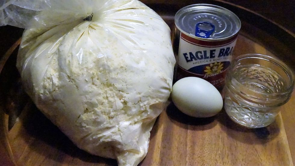 Mix the ingredients