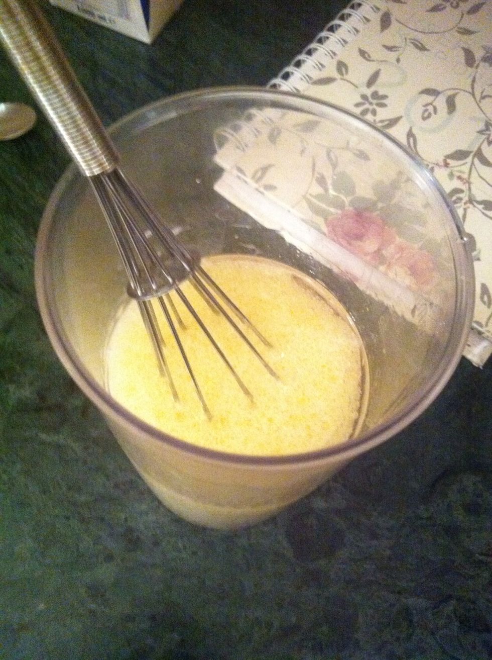 Mix the liquids