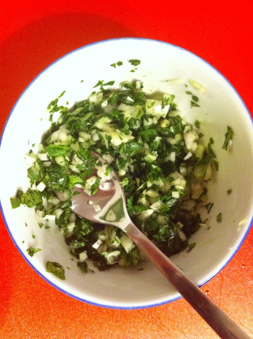 Mix the onion with cilantro and reserve