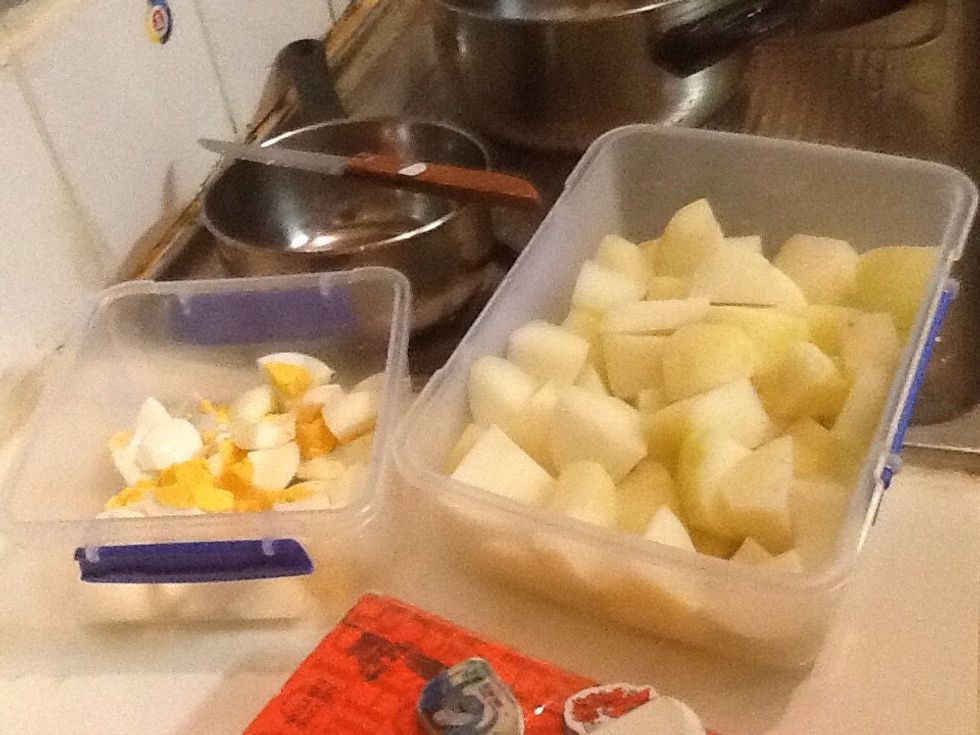 Mix the potato and egg together