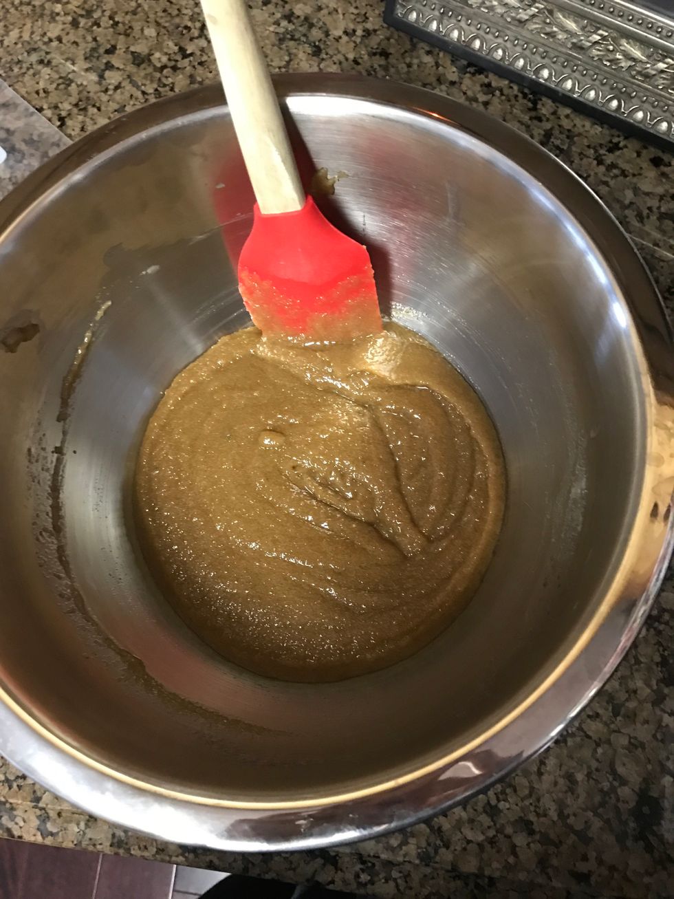 Mix the three ingredients together until they form a smooth consistency