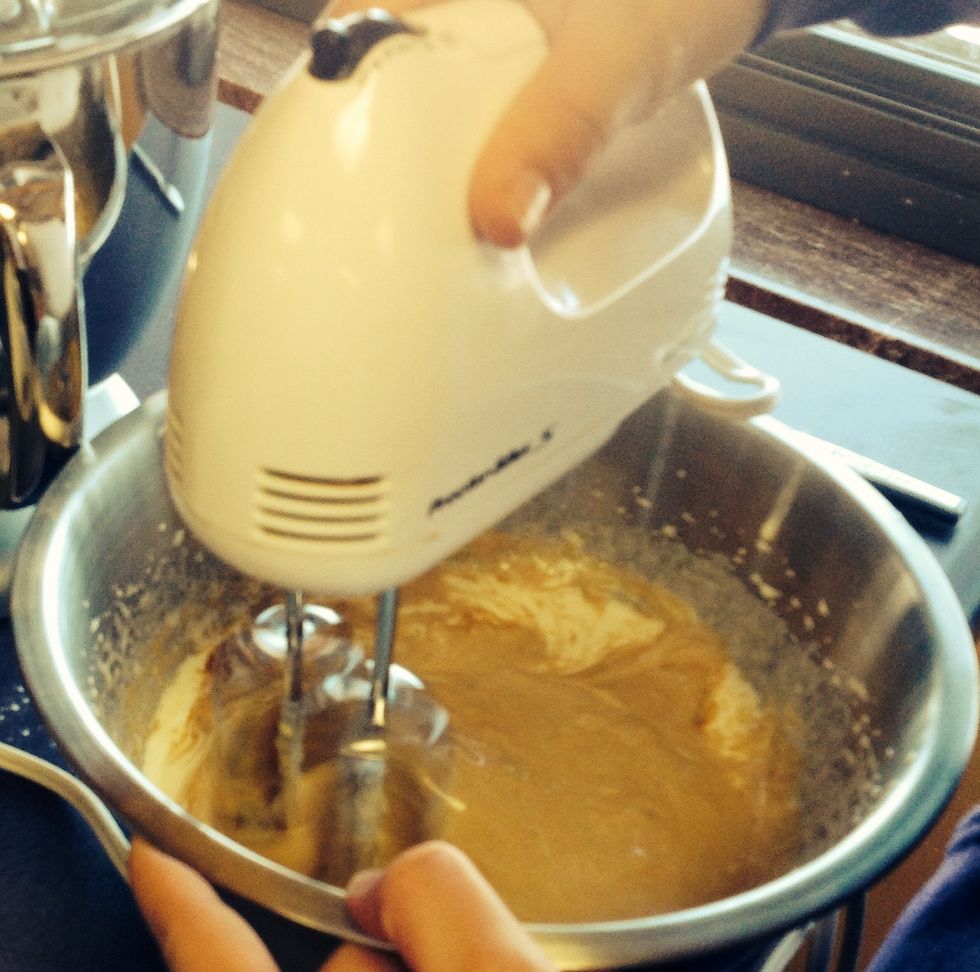 Mix the wet ingrediants