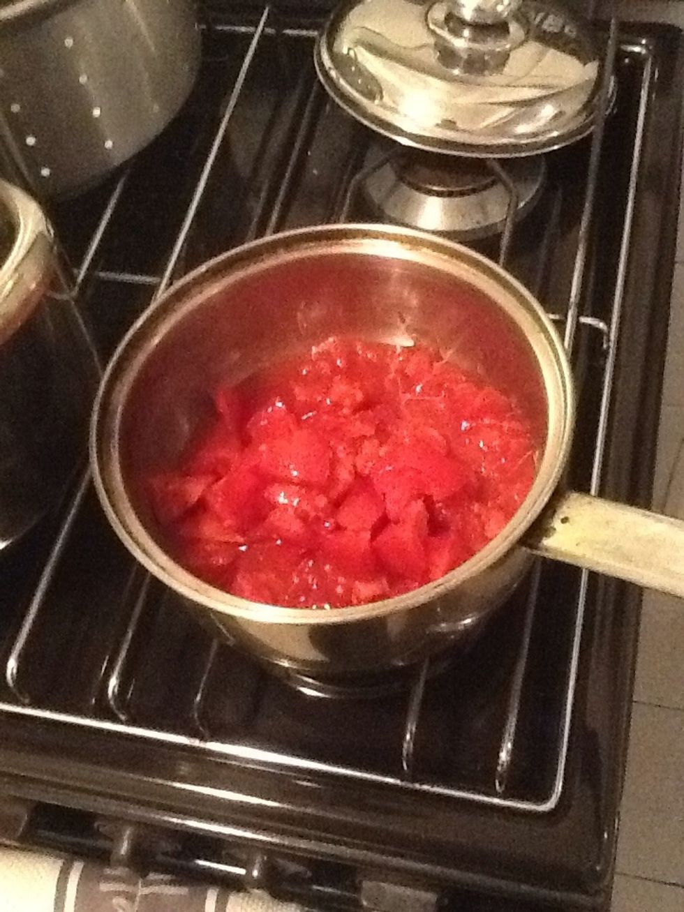 Mix them with tomato sauce (I bought it at the market) until they get soft. Add pepper.