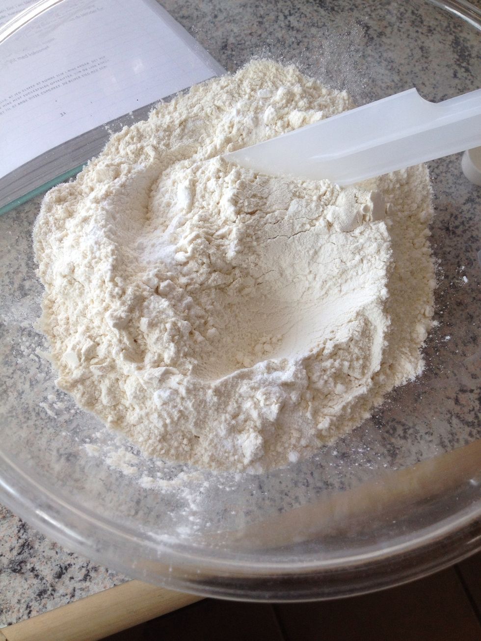 Mix together flour and baking powder
