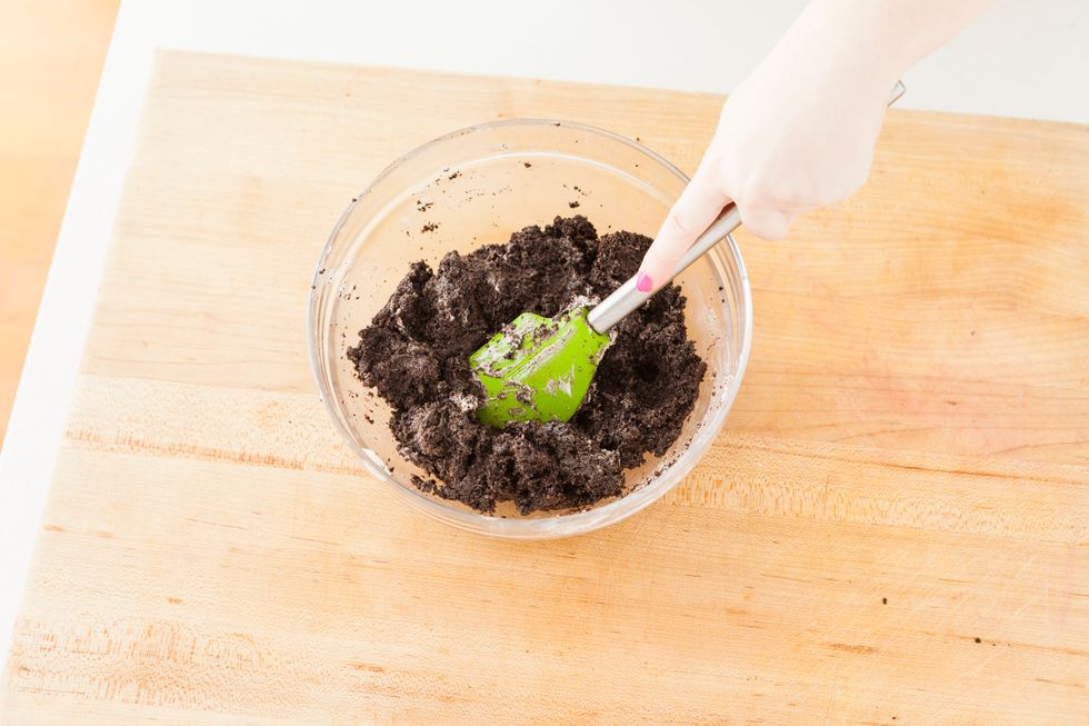Mix together Oreos and cream cheese until completely mixed.