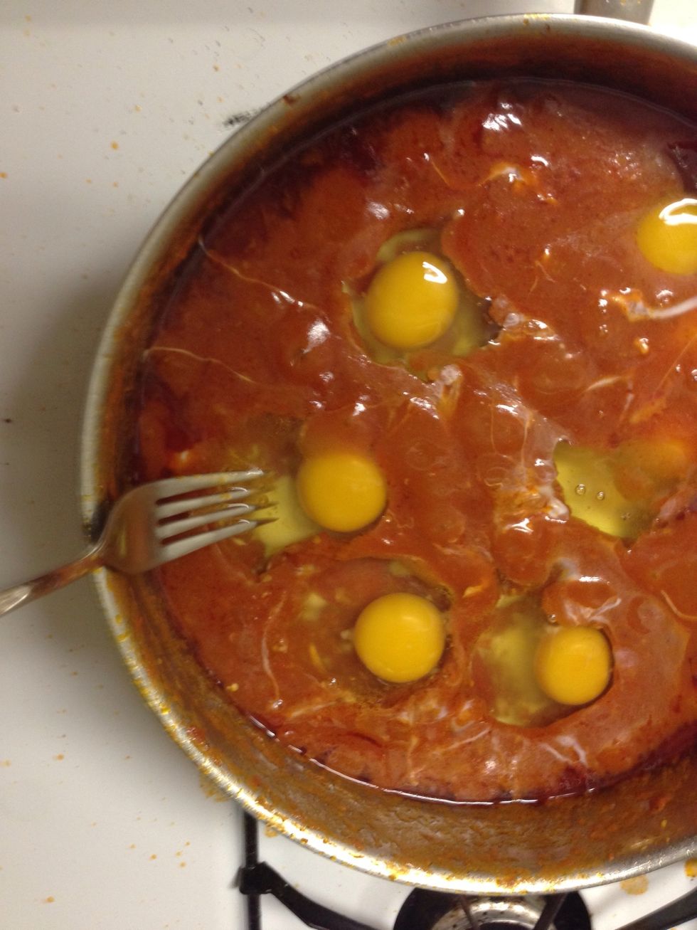 Mix very gently only the eggs white