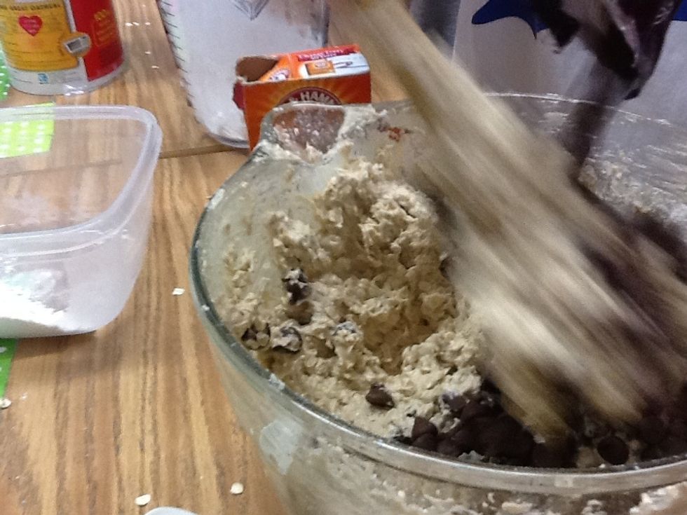 Mix very well because it gets very thick. Mix by hand.