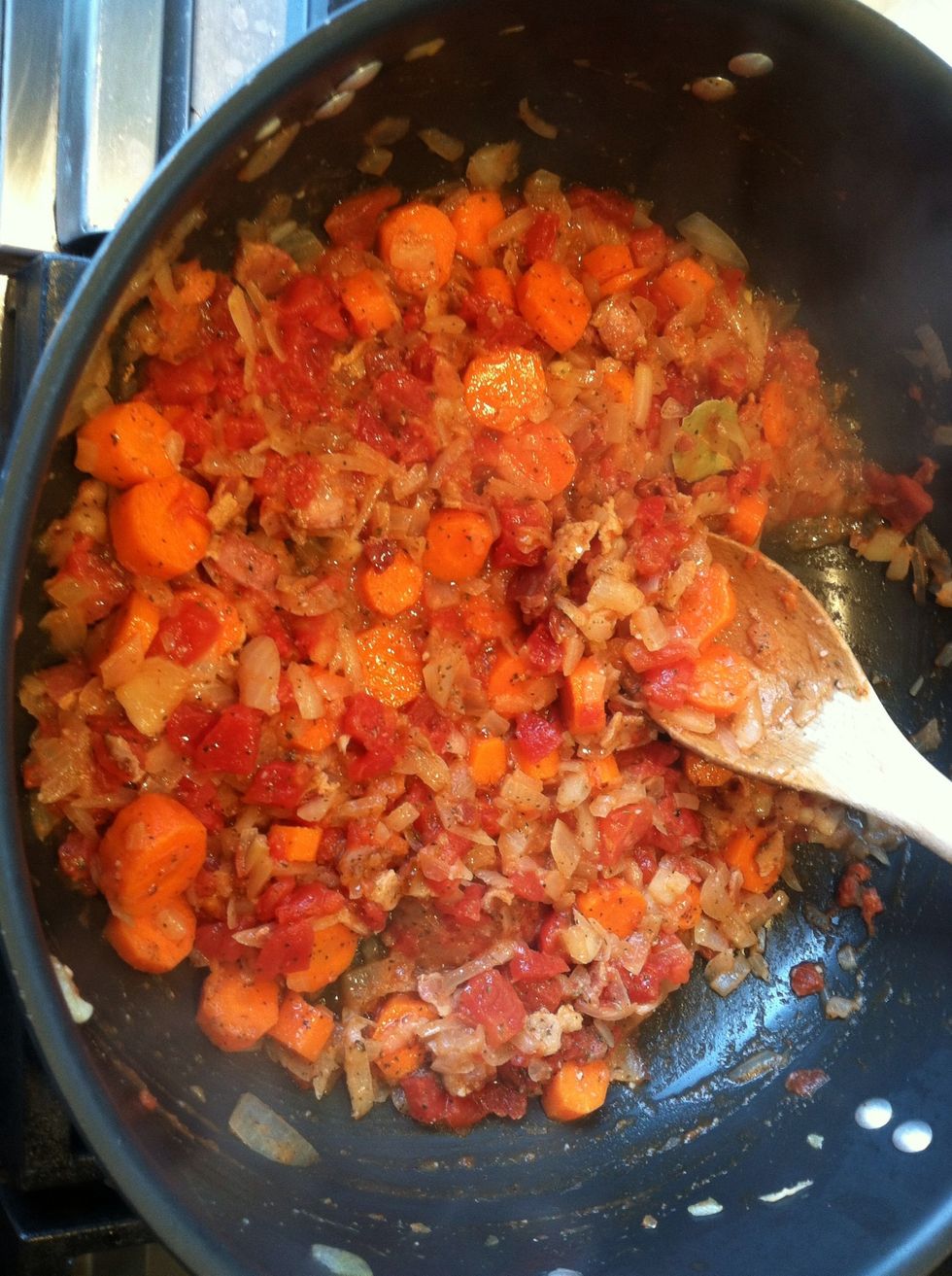Mix well and on low heat - leave to prep lentils