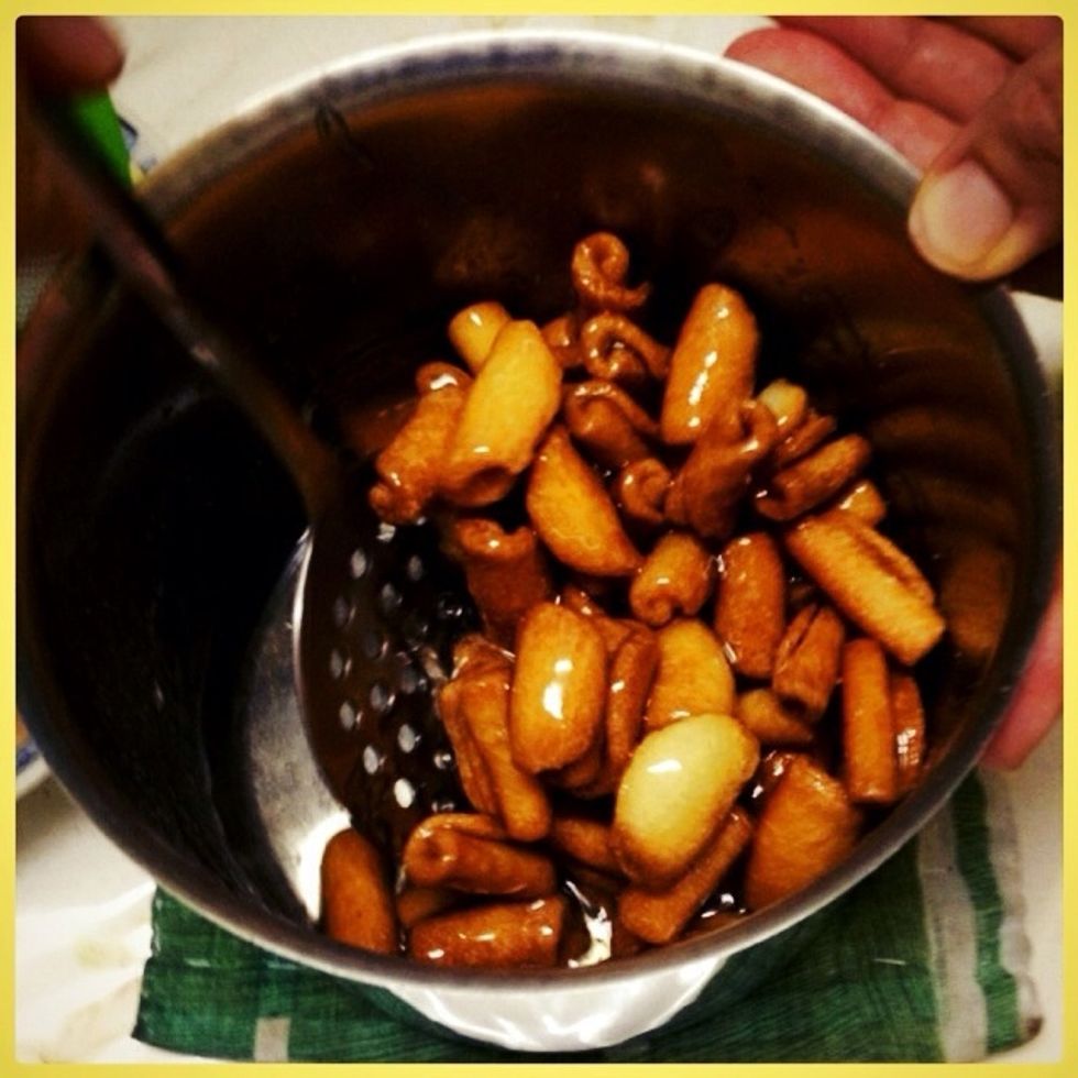 Mix well in the sweet drip.