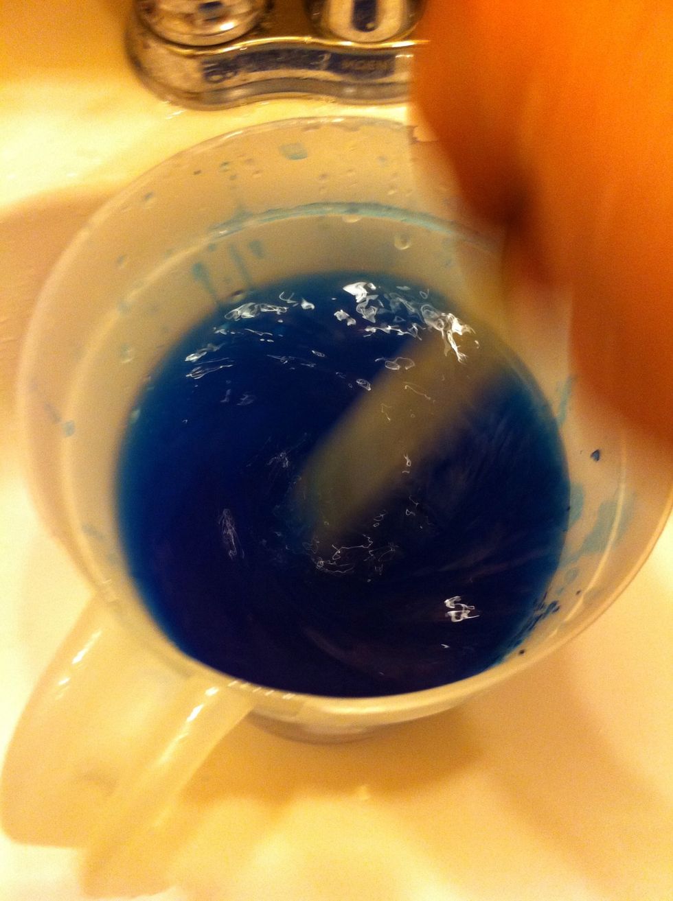 Mix well! This is really too blue. I added too much. Small amounts!