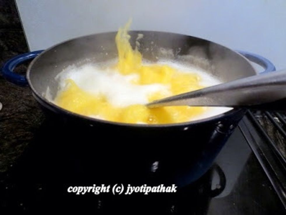 Mix well until well-combined, making sure there are no lumps in the mix. Constant stirring will avoid any lumps.means vigorously stirring and turning the thickening mixture.