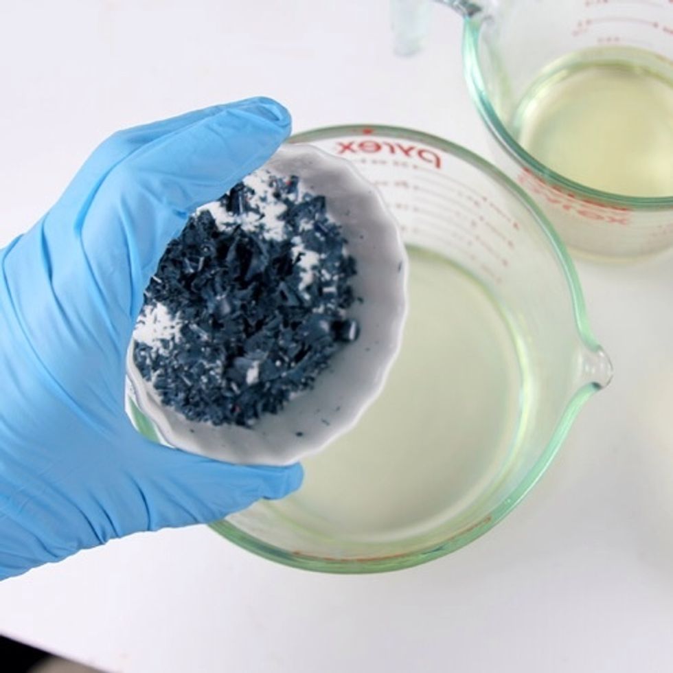 Mix your colors  thoroughly into the wax. If the colors don\u2019t want to mix in, put the containers in the microwave for 15 second bursts to fully melt the colors into the wax.