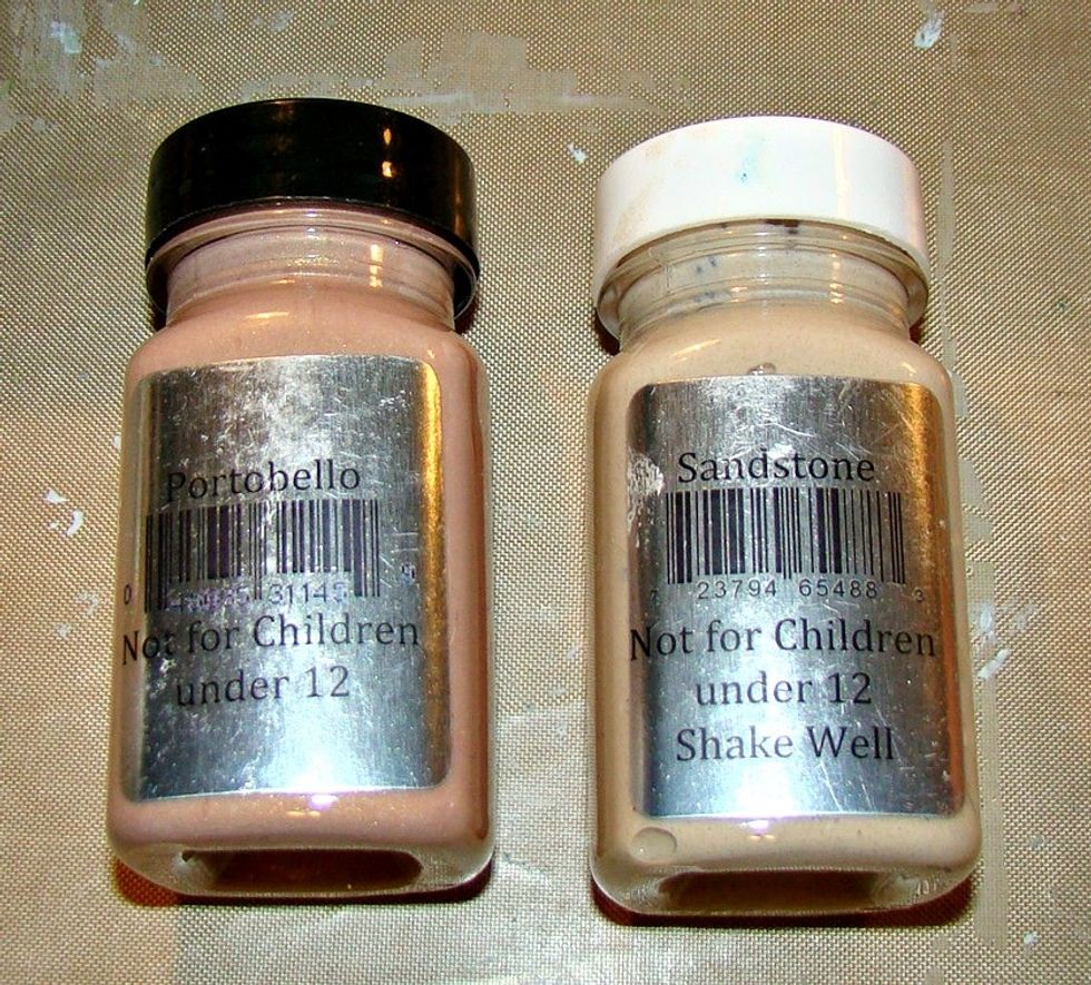 Mixed the two colors and painted the entire crate.