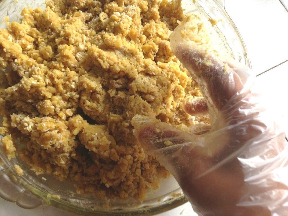 Mixed them up again and form into a patty.