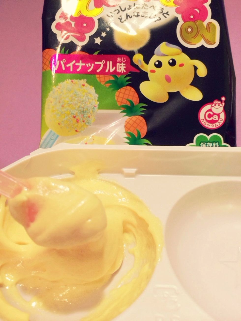 Mmm Foamy pineapple