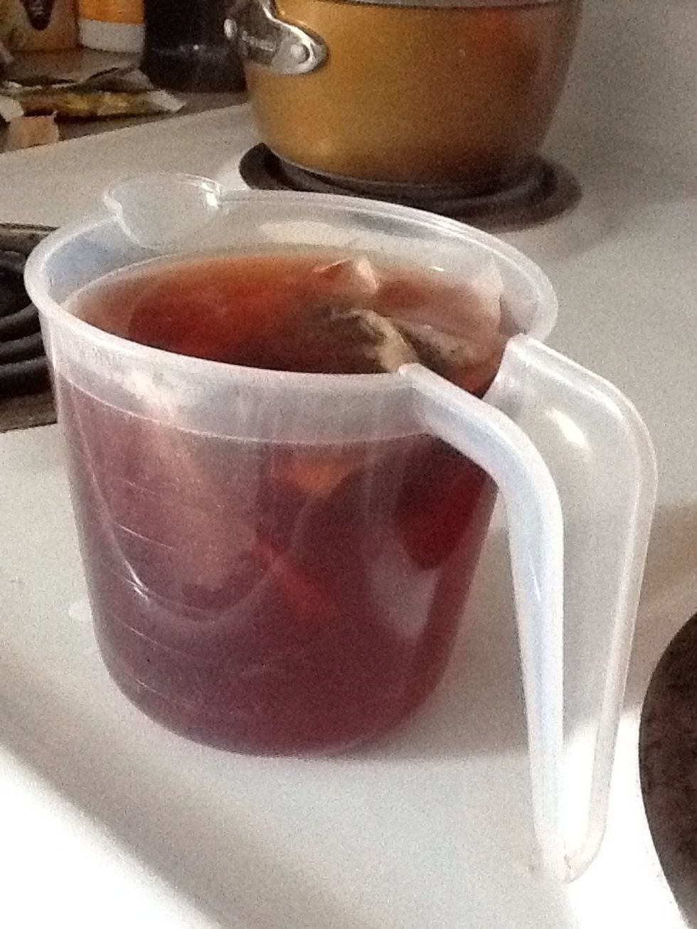Mmmmm what a lovely color! And it is a lemon tea called Lemon Zinger from Celestials. Allow the tea bags to seep in the hot water for 2-3 minutes.