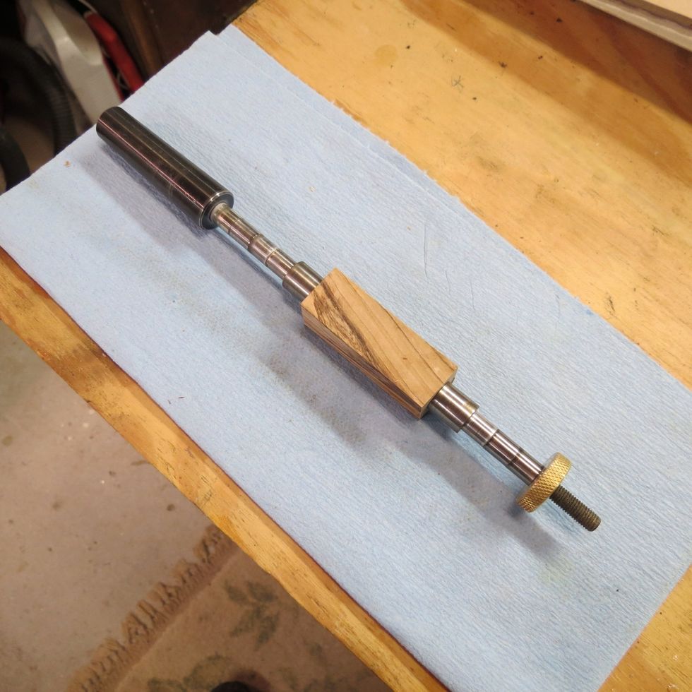 Mount the blank to the pen mandrel as shown above. Note the location of the two bushings on both ends of the blank.
