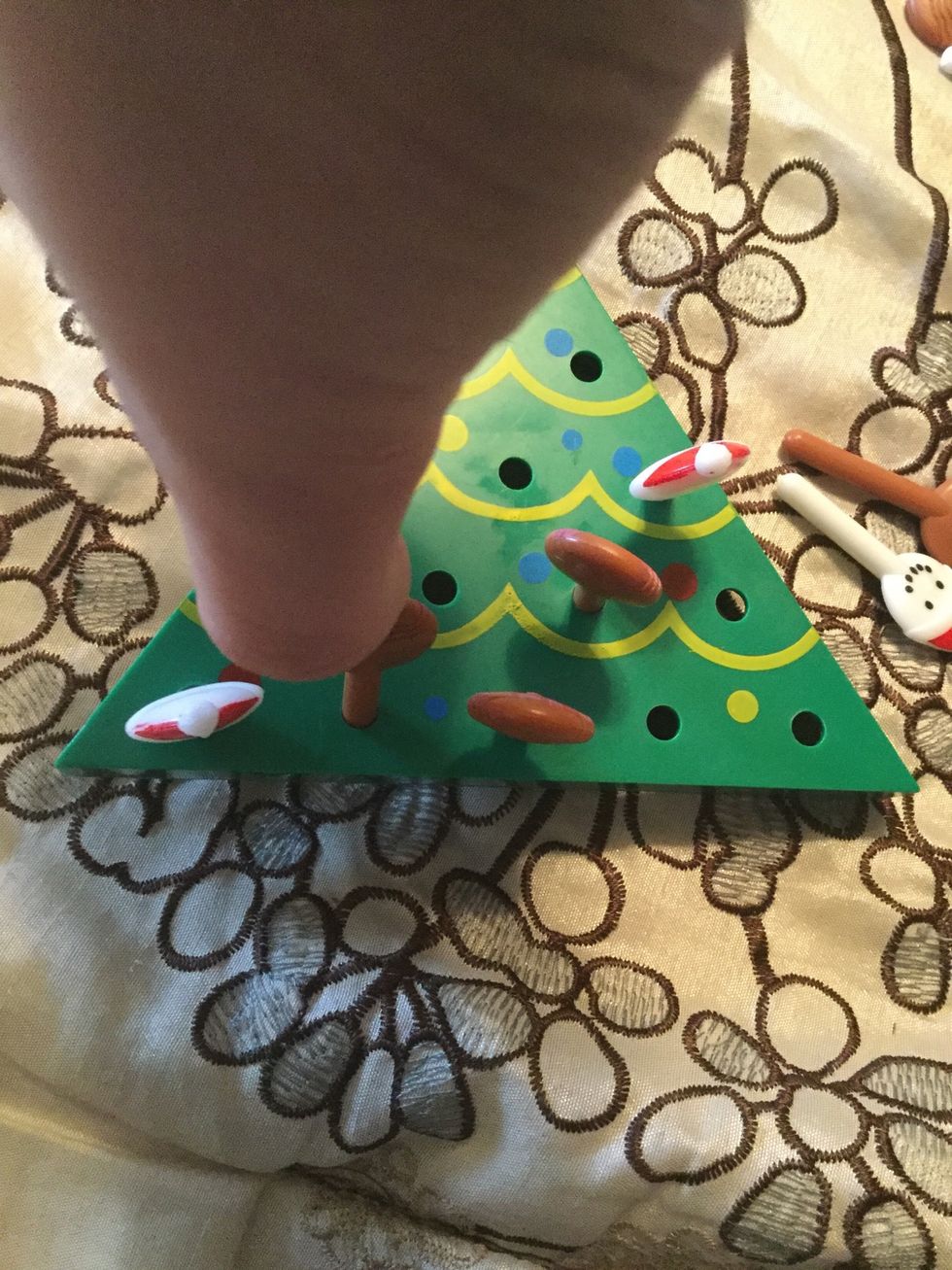 Move this guy to the right