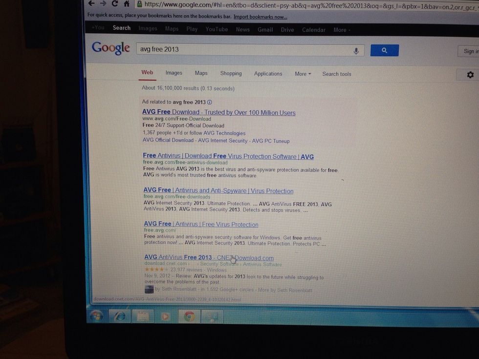 Move your mouse to the link from cnet. This takes you directly to the download. It is the 5th link (or 4th if you exclude the ad). Click on the link.