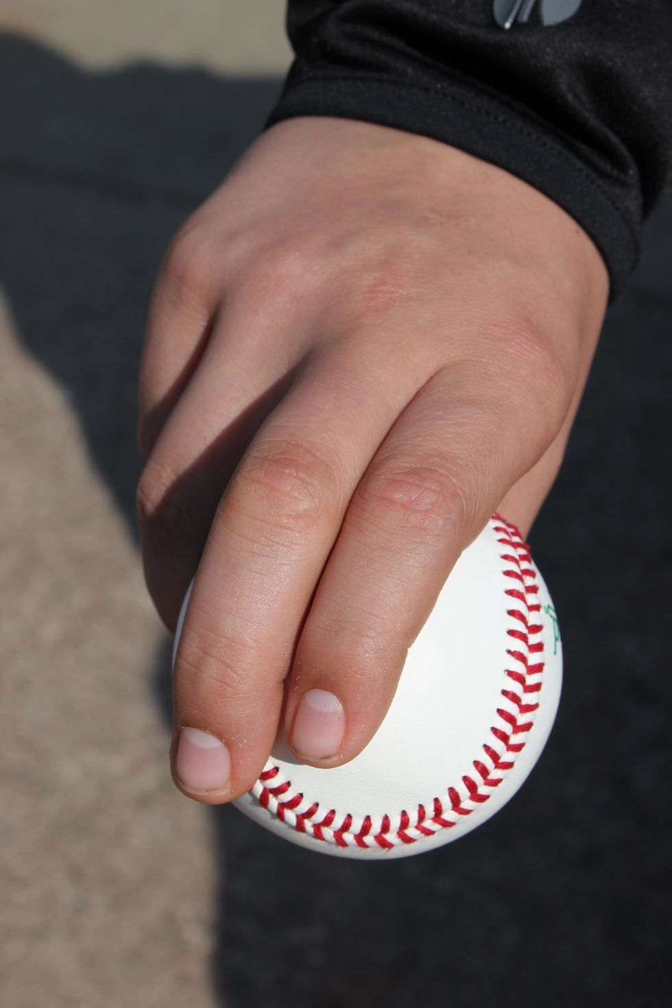 Move your pointer finger over until it is touching your middle finger