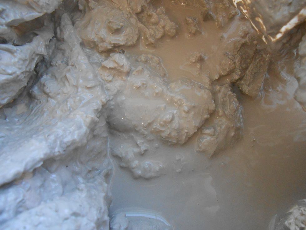 mushy wet clay. too wet build, not quite slip