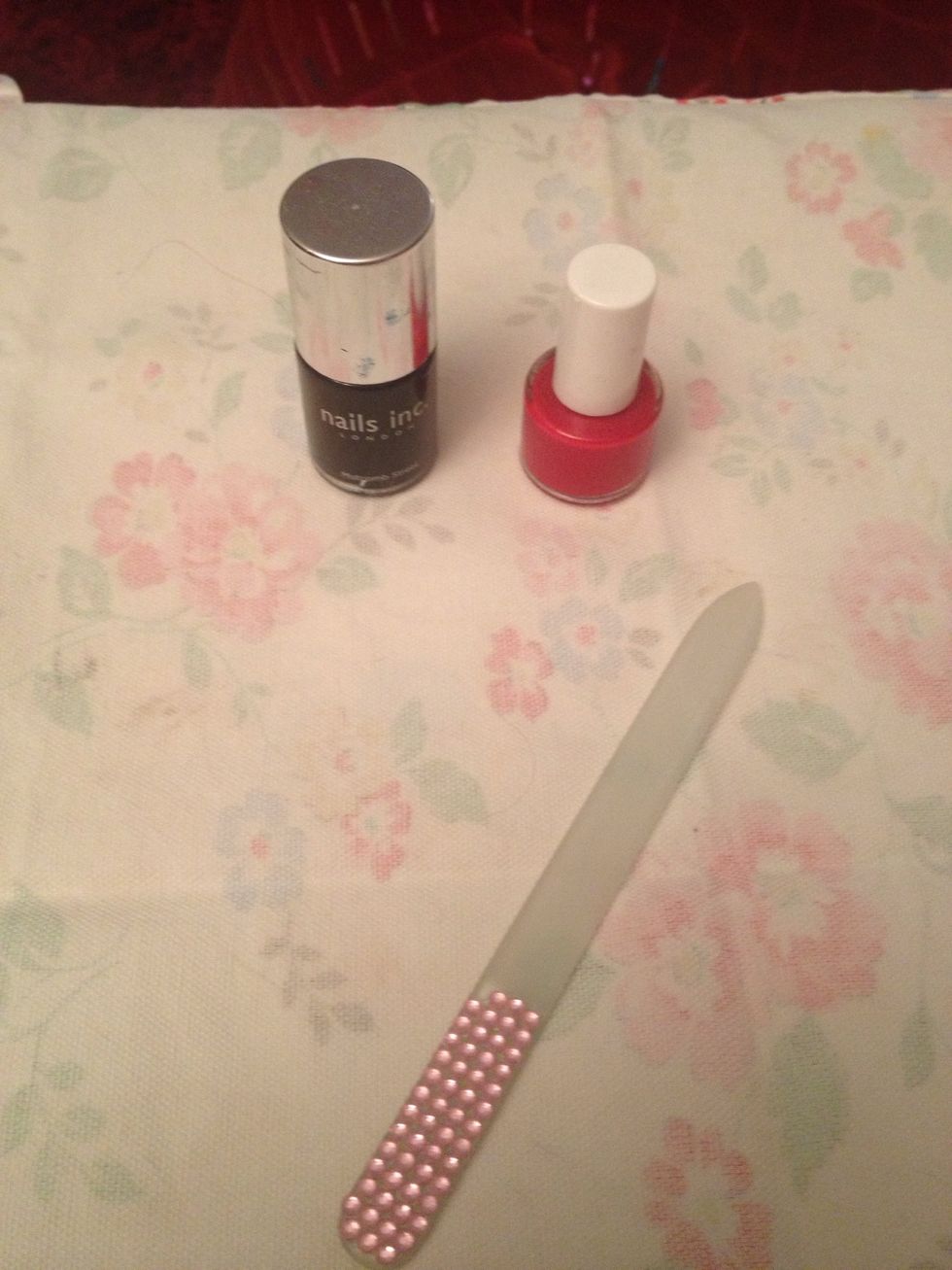 My 2 nail polishes using one red just using one from marks and spencer the other is dark navy from nails inc called motcomb street both uk brands. It's best with a dark colour