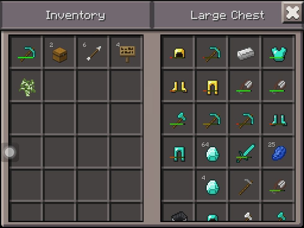 My awesome chest 64 diamonds and plus more diamond Armour