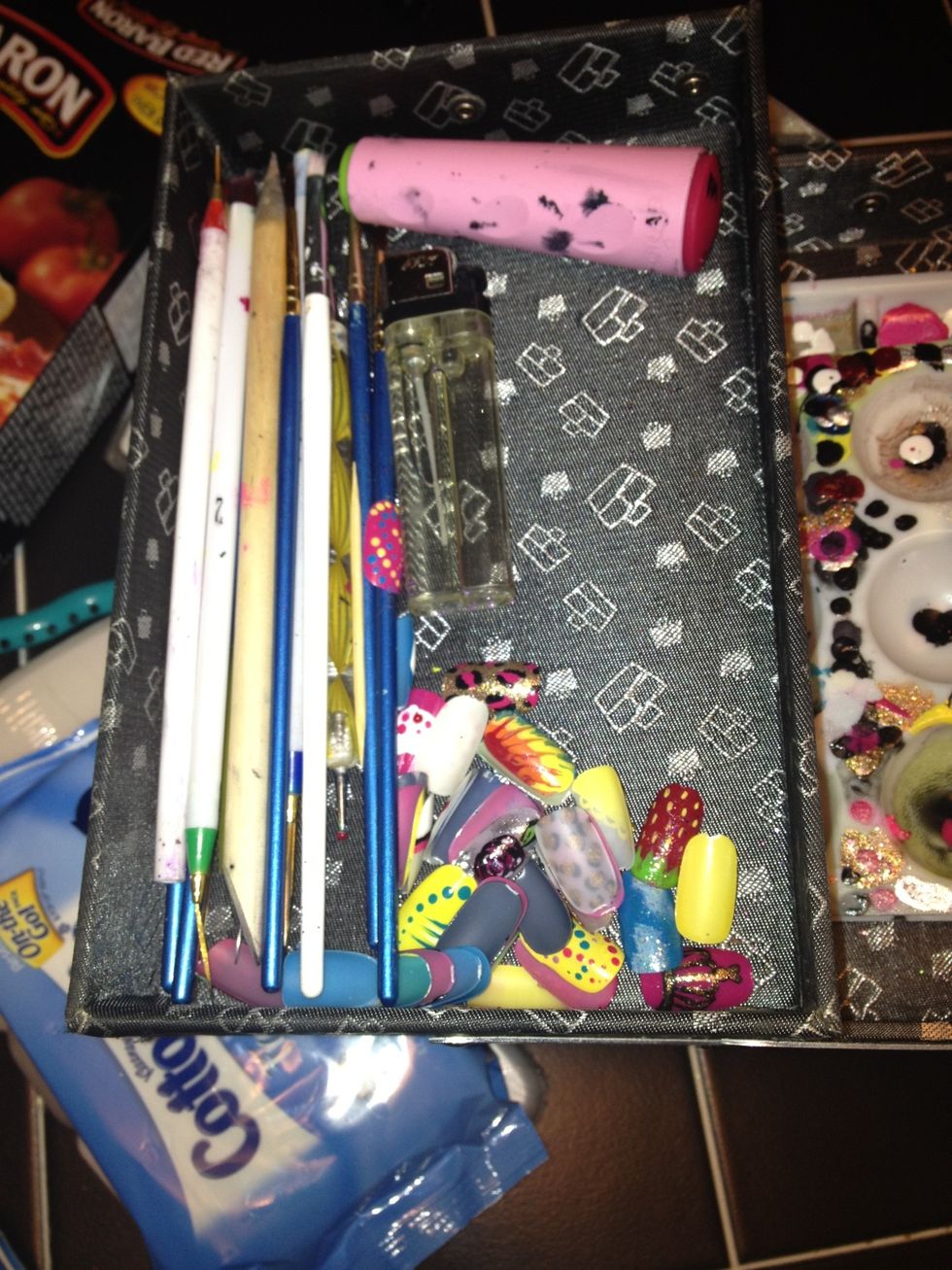 My brushes and nail designs :)