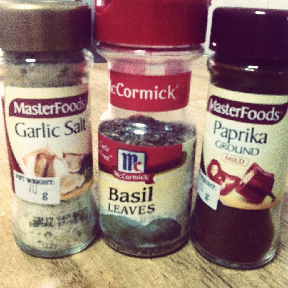 My choose of spice, all that I have, garlic salt, dry basil and paprika