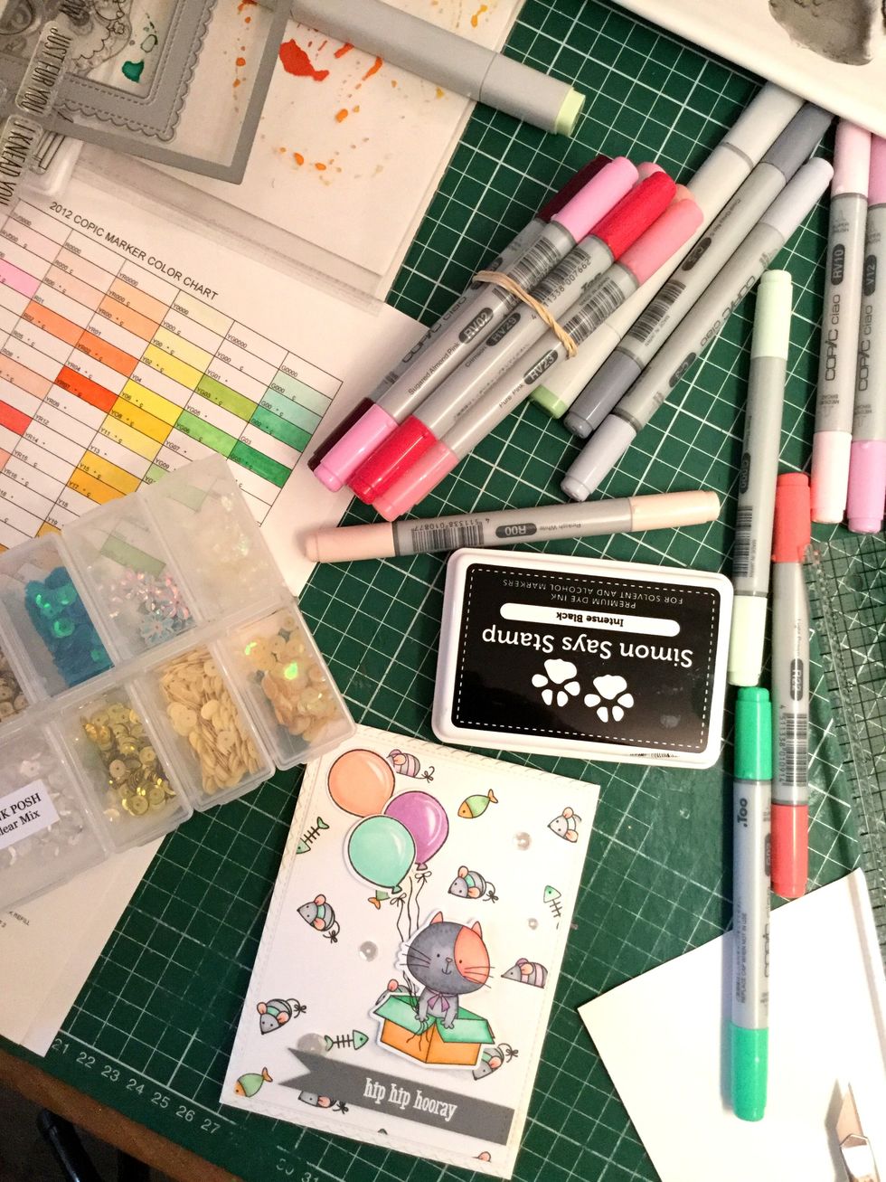 My desk was a one big mess! But that's ok. Thanks for watching and I would like it if you leave a message on my blog. Big Hug, Antonia Speelman