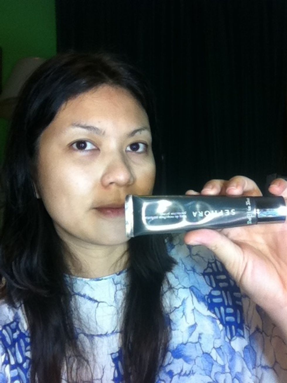 My face is really has a dry skin. Especially under my eyes and my smile line. I give make up base containing moisturizer . I chose product from sephora