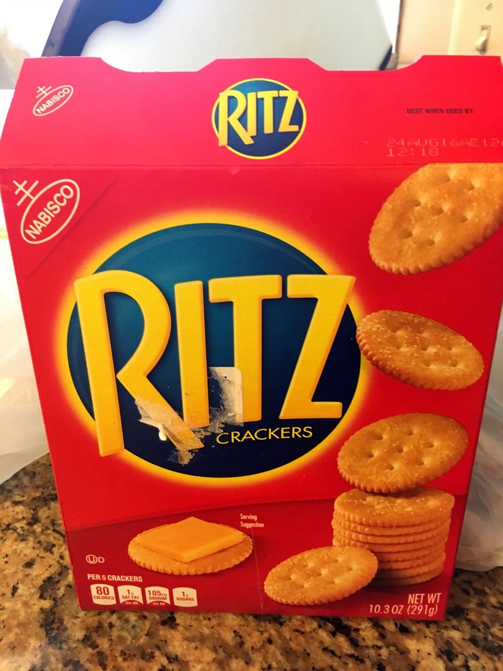 My fav casserole topper is ritz (you can also use regular crackers and butter or french's french fried onion toppers)