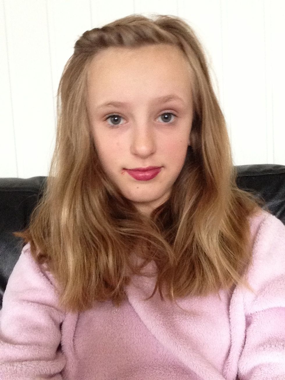 My hair started to annoy my eyes :P Anyway, please heart, comment, follow, and request! :)