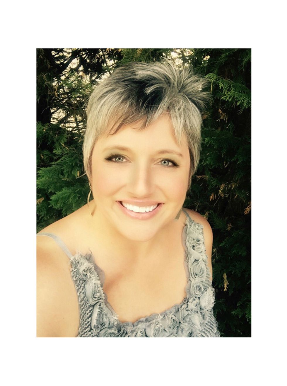 My name is Lori Williams & I'm a design team member w/Graphic 45. See more of my work on my blog www.pinkcloudscrappers.blogsp\u2026 or on Graphic 45's Blog www.g45papers.typepade.com