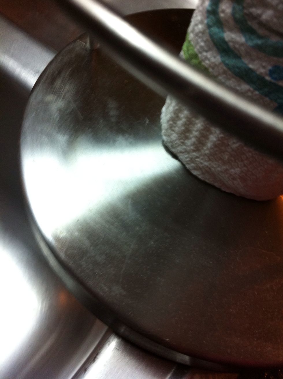 My paper towel holder is grimy. :(