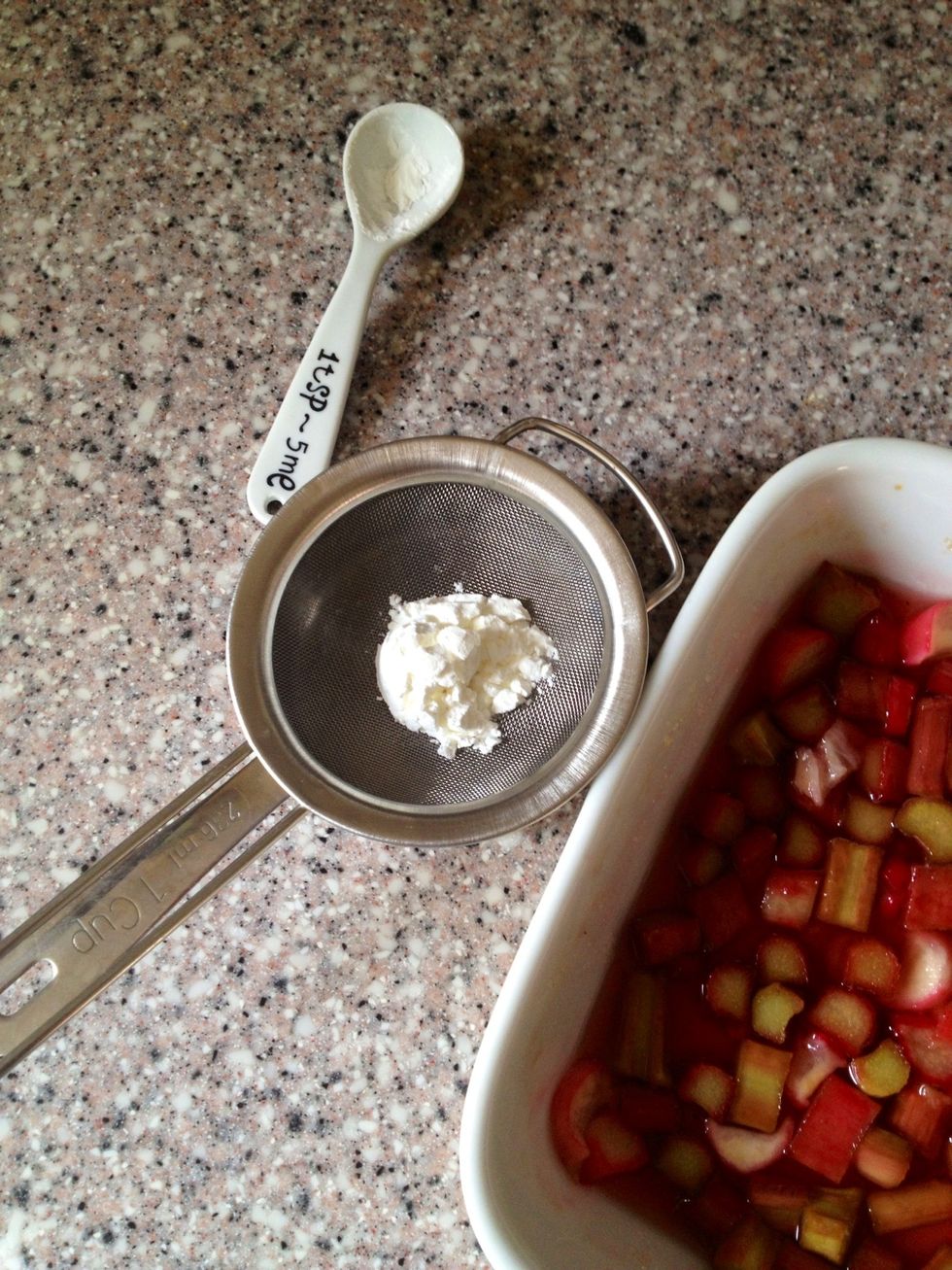 My solution: I added 1 tsp maize flour to the rhubarb, hoping that it will thicken the juice while baking. Fingers crossed.