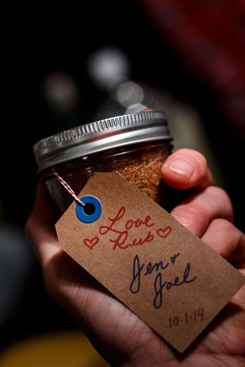 My wonderful friends Jennifer and Joel gave out this <3 Love Rub <3 for wedding favours. It is delicious and super versatile.