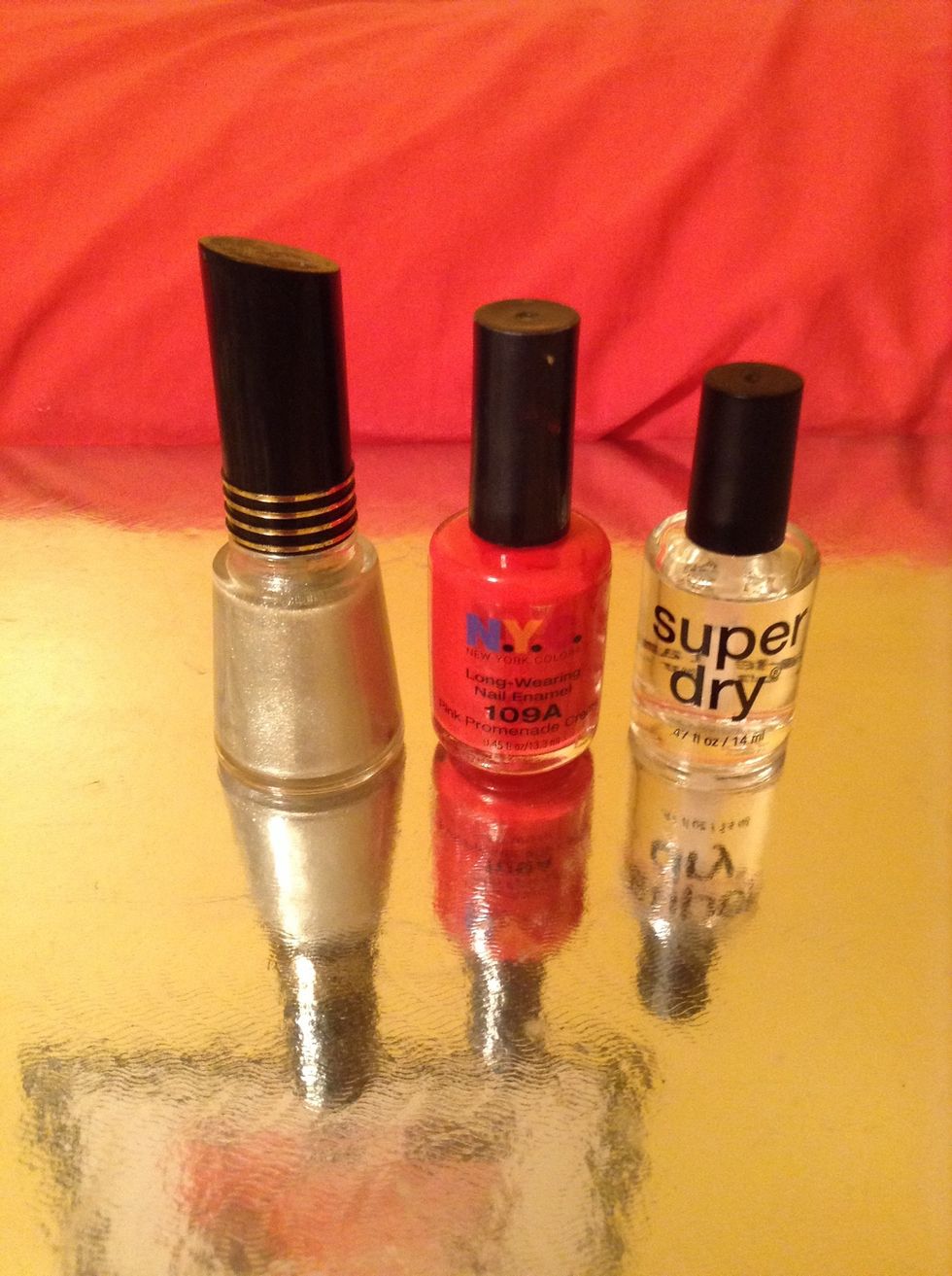 Nail polishes, u can use any color if u want