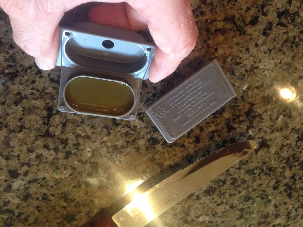 Never open these up like I just did.  These are a solid type of poison.  These are dangerous so handle carefully and keep away from all kids and pets.