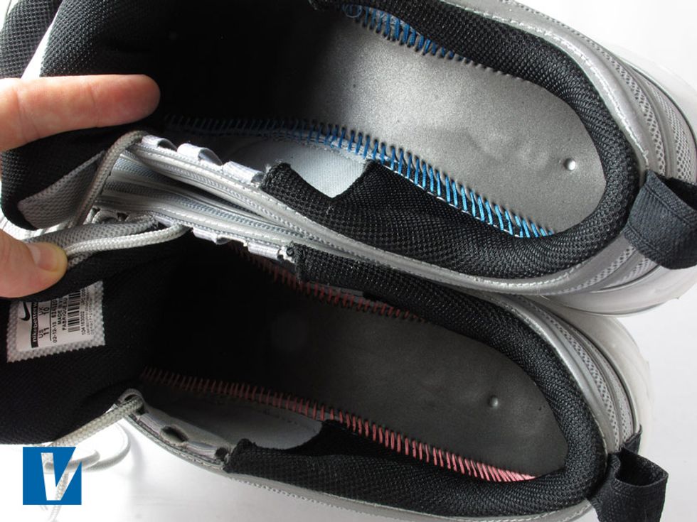 New Air Max 97's have perfectly stitched on soles. Check that the stitching is tight, evenly spaced and neat. Some styles may have different colours for the left and right shoes.