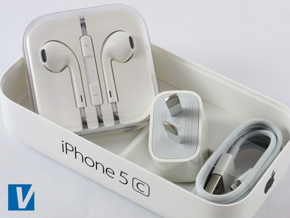 New iPhones 5C's are accompanied by a plug, charging cable and a set of in ear headphones. Check the shapes, size and fittings of these accessories.