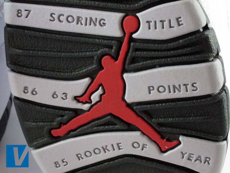 New Jordan 10's will feature the Jumpman logo on the sole. Check the proportions of the hands, feet and ball. Also make sure the edges of the embossed wording is sharp and high quality.