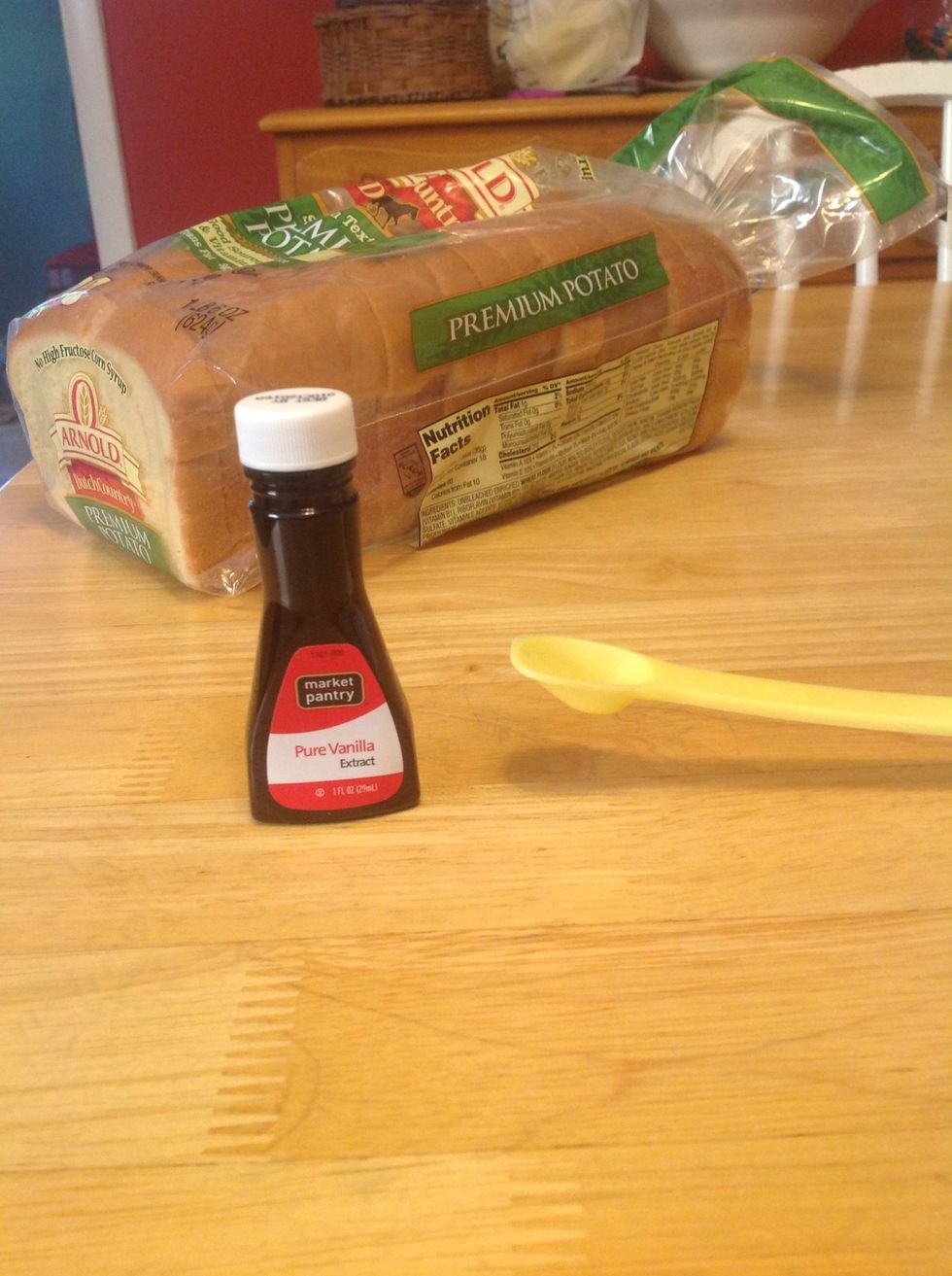 Next, add 1/2 a teaspoon of vanilla to your milk and sugar.