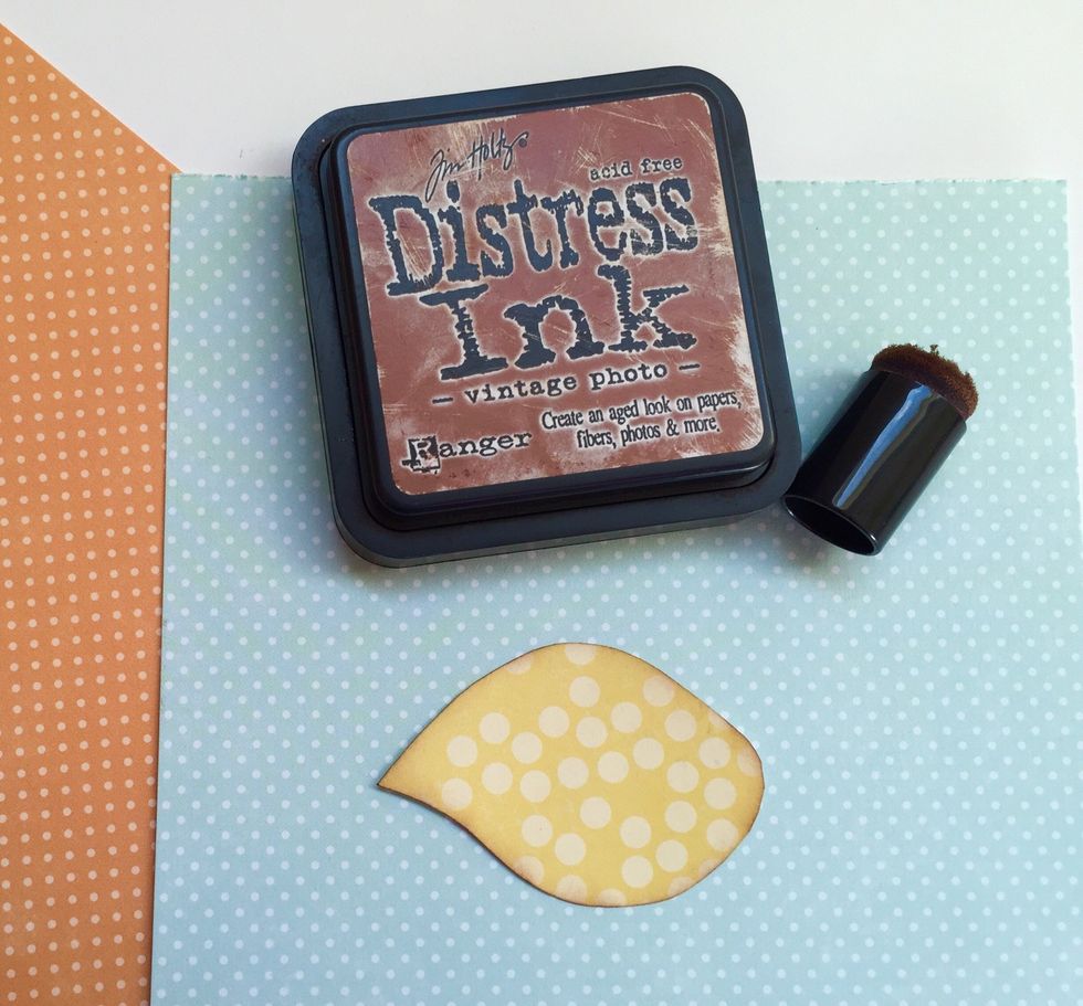 Next, cut out your chick and the little wing and lightly ink the edges to finish them and hide any pencil marks.