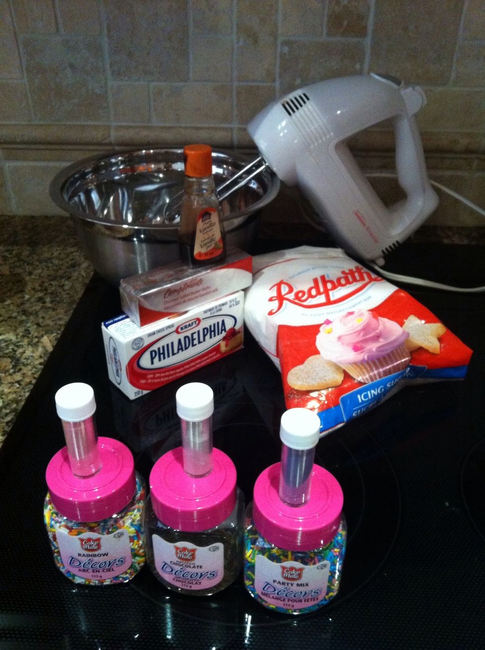 Next I prepared the icing.