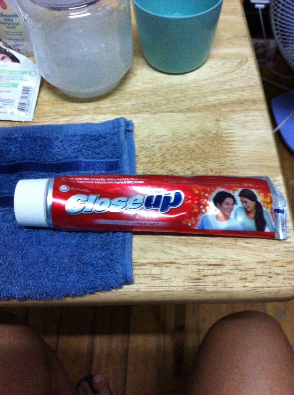 Next is to air dry the brushes. Takes about 6-8 hours to dry them off, but I like mine to dry for at least 24 hours. So, take a tube of toothpaste like the one above and a dish towel.