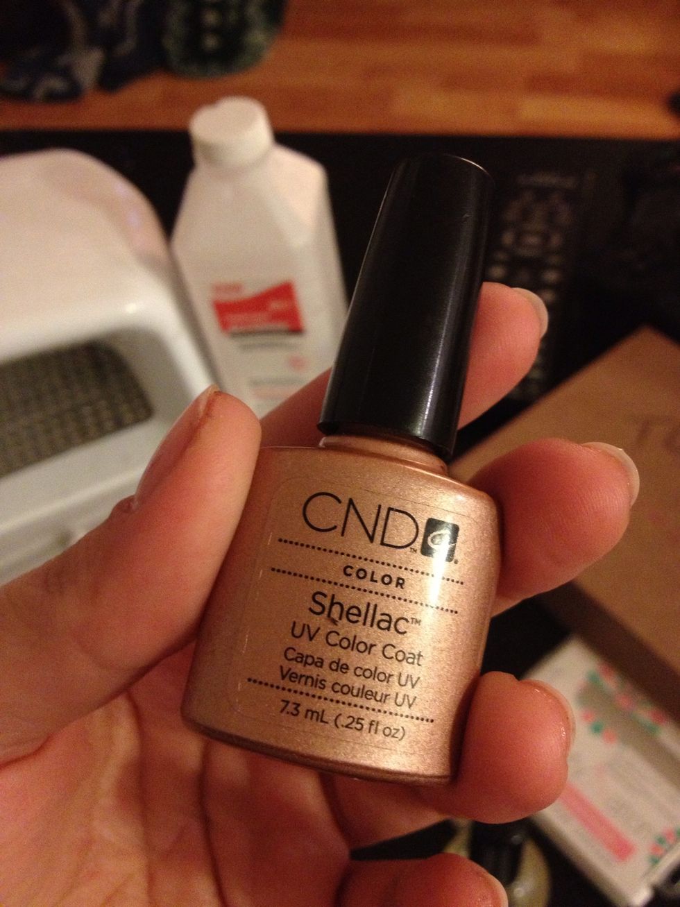 Next it the ombre effect. I am using Iced cappuccino. It's a gold, pink color.